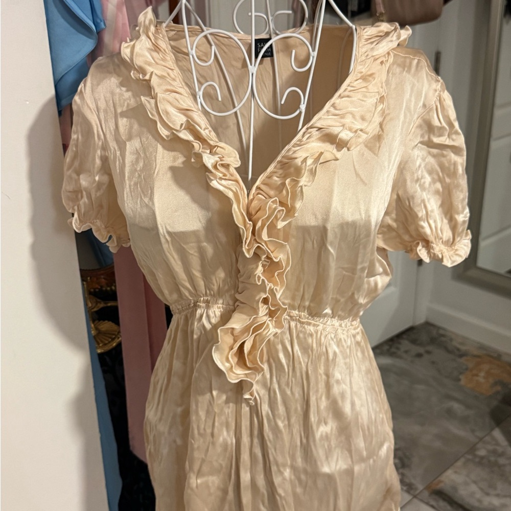 Saks Fifth Avenue Ruffled Cream Blouse